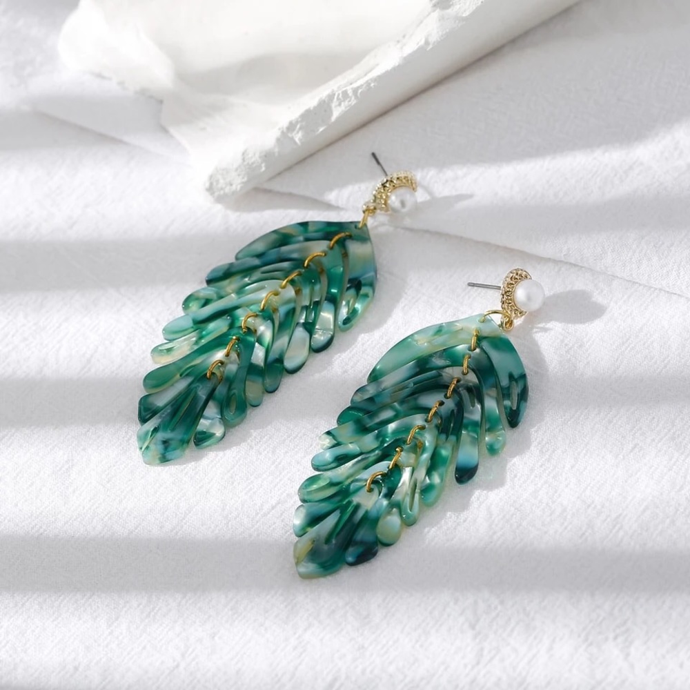 Leaf Drop Earrings
